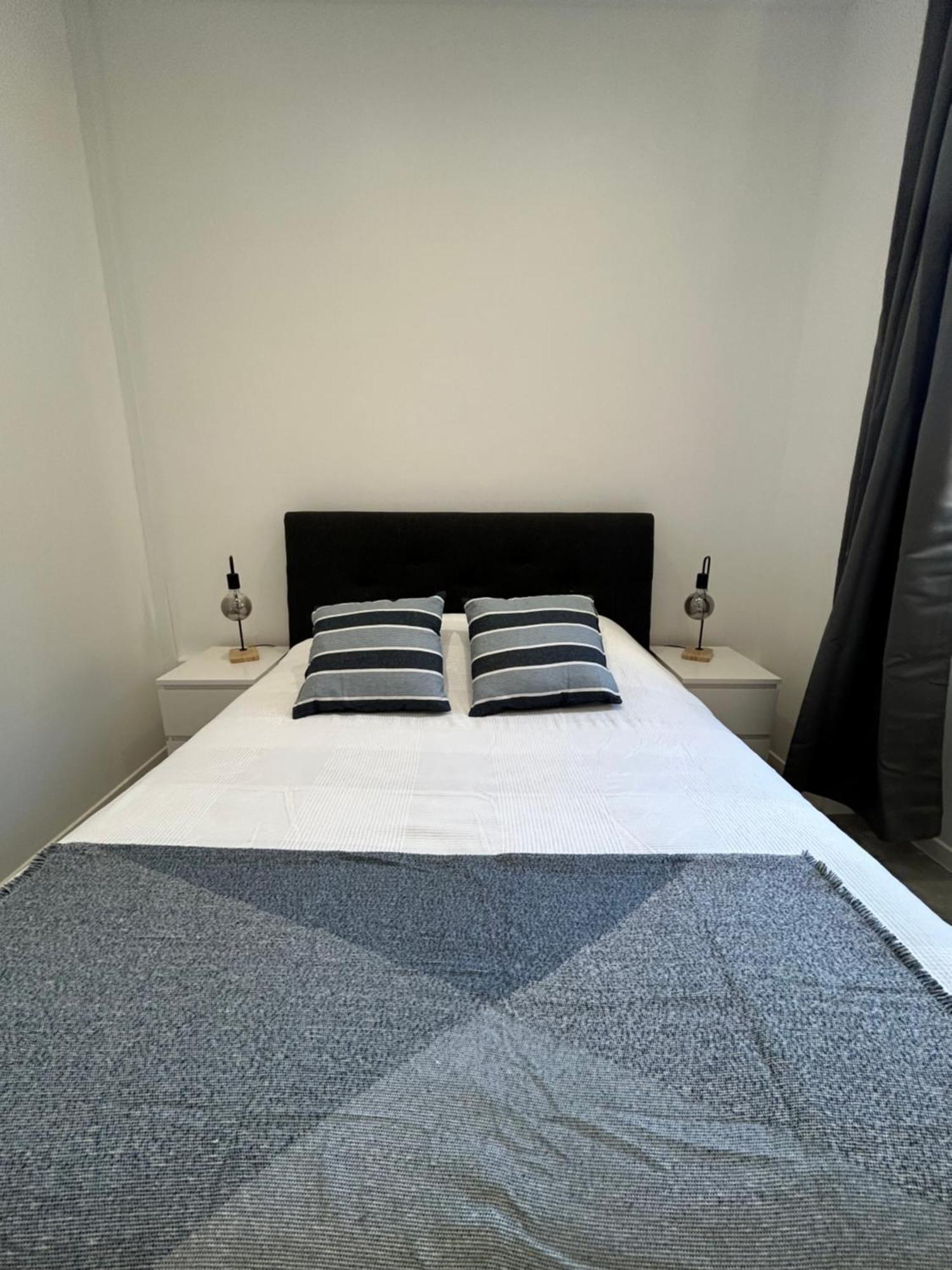 Residence "A Torbia" , 4 Appartements De 2 A 6 Personnes La Turbie Habitación foto
