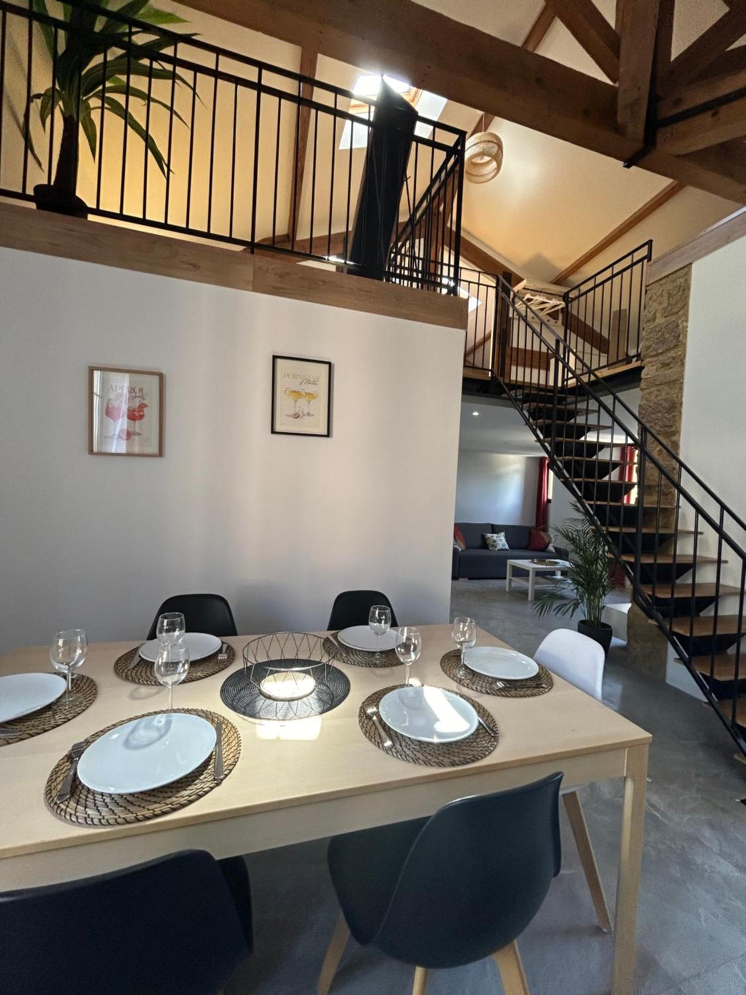 Residence "A Torbia" , 4 Appartements De 2 A 6 Personnes La Turbie Habitación foto
